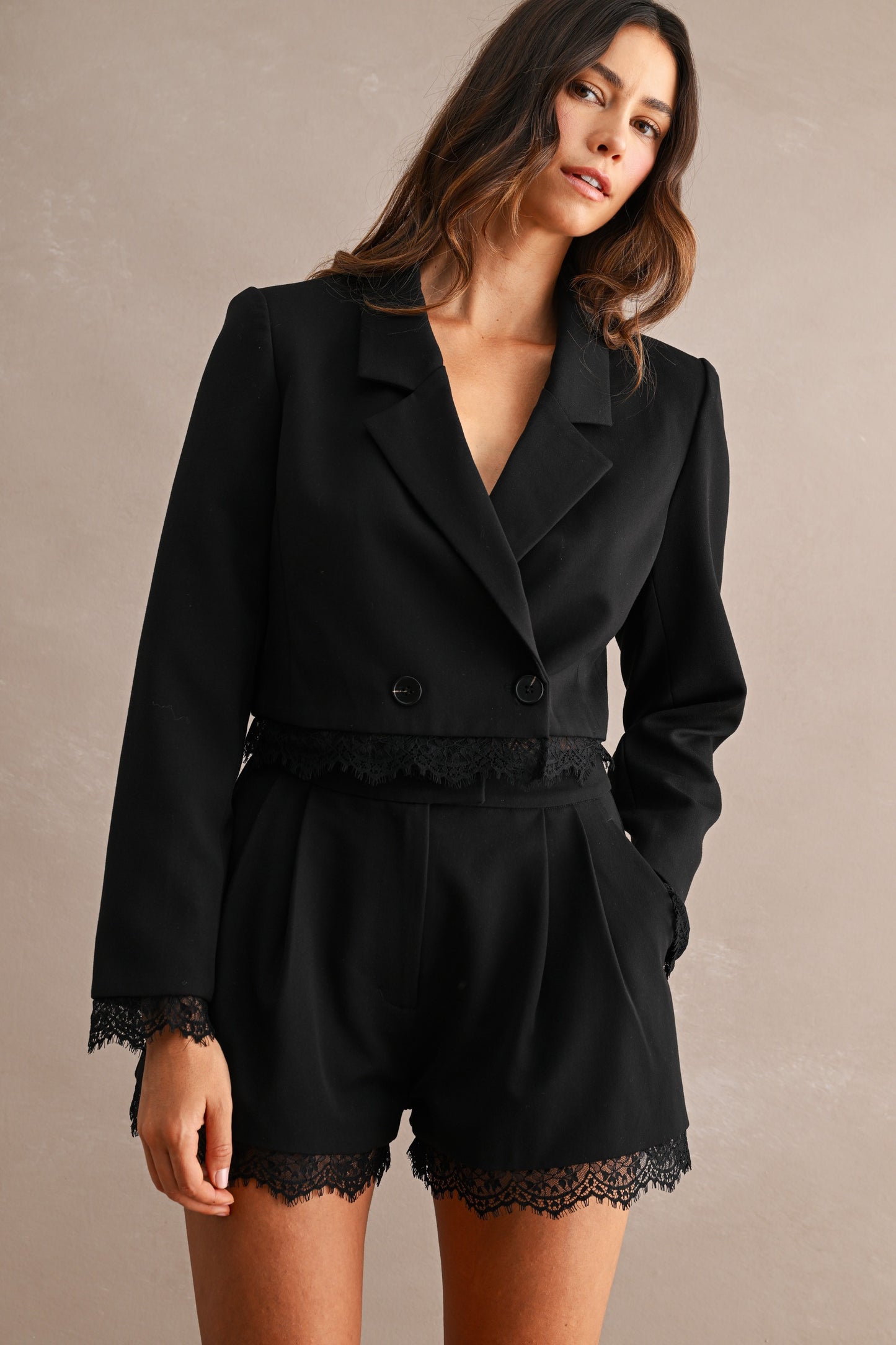 Solid Crop Double-breasted Blazer