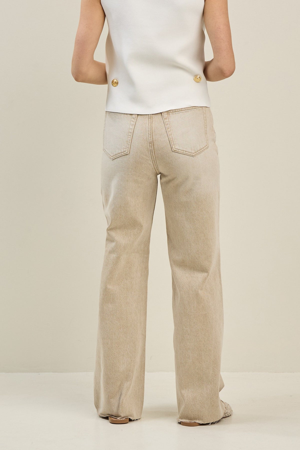 Color Wash Jeans